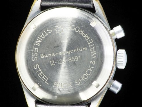 Junghans-J88-Bund-militär-matt-01.jpg
