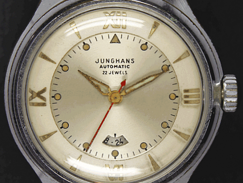 Junghans-J80-12-Junghans-680.75-Gangreserve-12-Stunden-Front.png