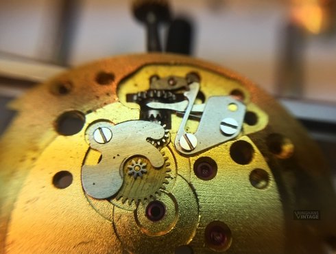 Revision-Junghans-J84S10-Meister-hidden-lugs-041.jpg