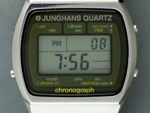 Junghans-616.10-Quartz-Chronograph-Eckig-002.jpg