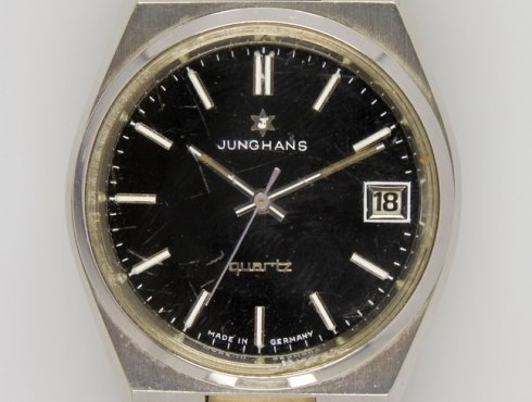 Junghans-667.20-Front.jpg