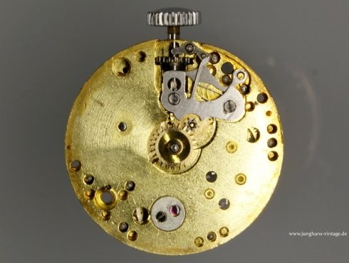 Junghans-J81-Werk-zifferblattseitig.jpg