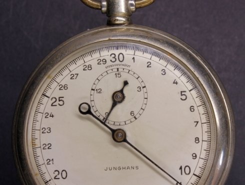 Junghans J29 I; Front.jpg