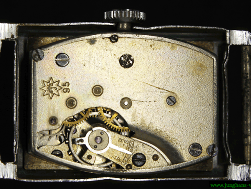 Junghans-J95-Werk-movement.png
